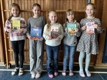 Vorlesewettbewerb Gruppenbild